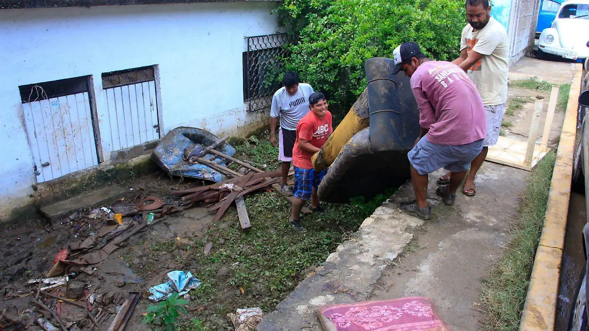 899042_Acapulco Afectados Inundaciones-8_web